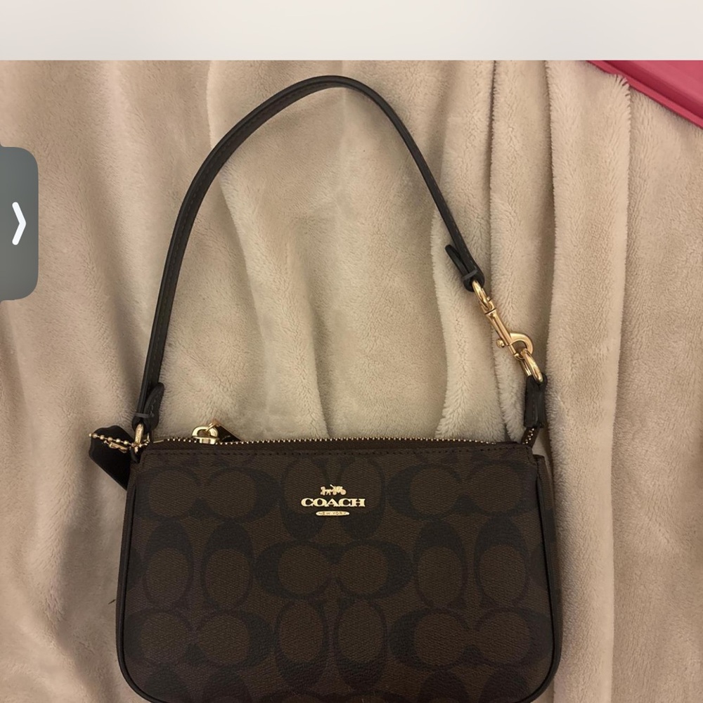 Coach Nolita 19 in signature
No flaws just too small for me